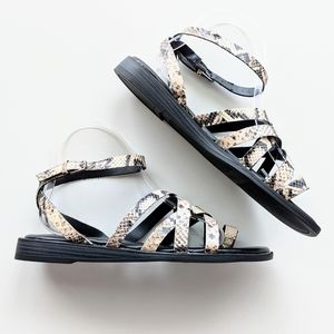 franco sarto georgie